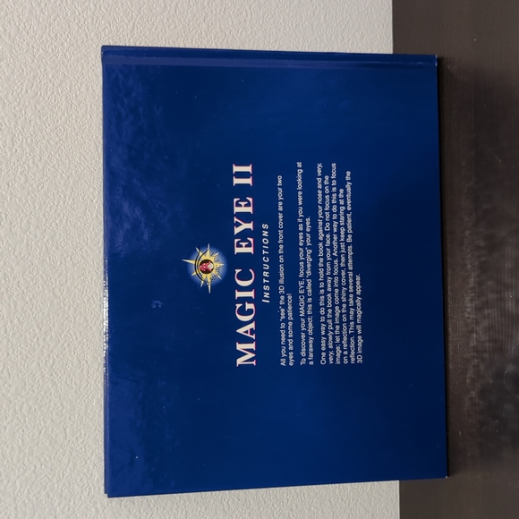 Magic Eye 2: 3D Illusions by N.E. Thing Enterprises Book - Picture 9 of 9